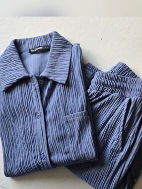 Love Poem Blue Crinkle Pleated 2 Pc Set Top Wide Leg Pants S NWT